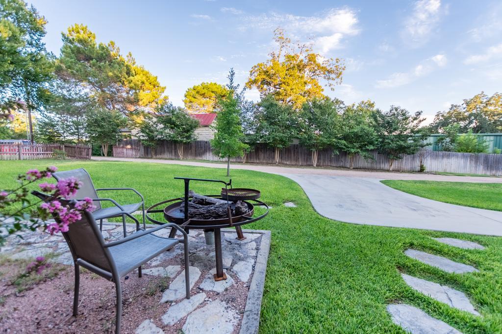 Agape Cottage Fredericksburg Dış mekan fotoğraf